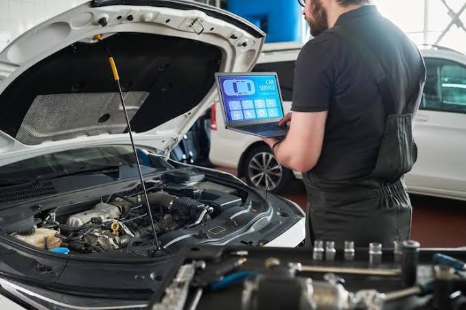Auto Problem Diagnosis: Understanding Warning Signs Before a Breakdown